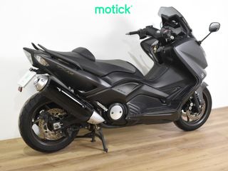 YAMAHA TMAX 530
