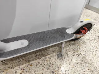 Patinete Eléctrico Xiaomi Mi Scooter 3 + cargador