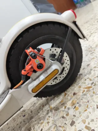 Patinete Eléctrico Xiaomi Mi Scooter 3 + cargador
