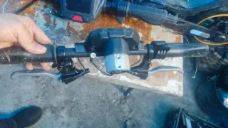 Manillar y display patinete eléctrico