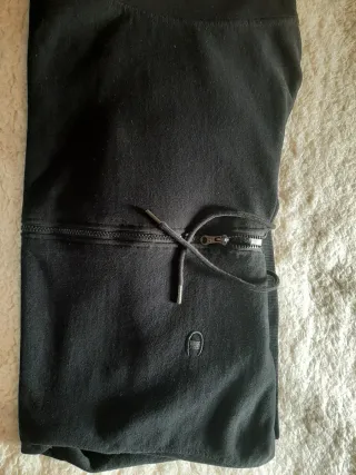 Sudadera Champion Negra con Cremallera