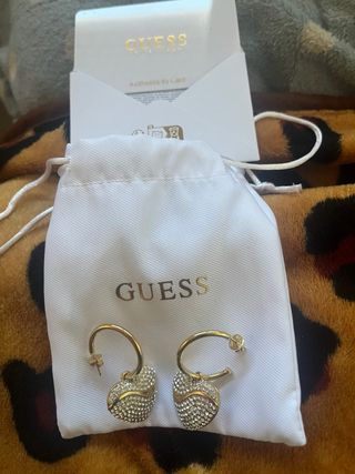 Pendientes Guess Corazón Brillante Dorados