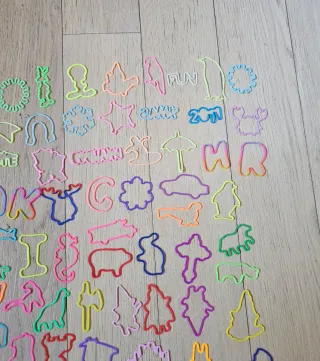 Lotto 84 braccialetti shokky bandz vintage