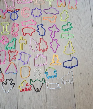 Lotto 84 braccialetti shokky bandz vintage