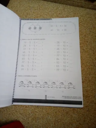 Cuaderno problemas 1° primaria