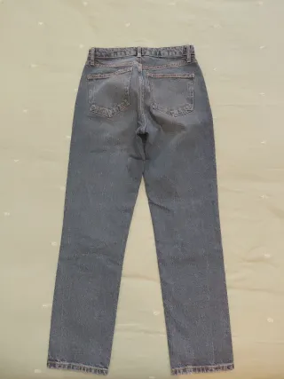 Pantalón vaquero azul Zara