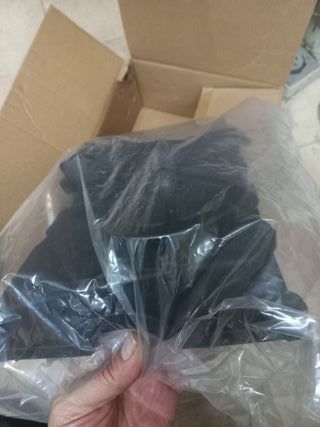 Tapa Balancines Audi A3 BK8 2017.en su caja s