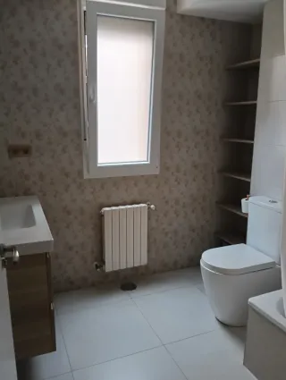 Alquilo habitación en piso compartido