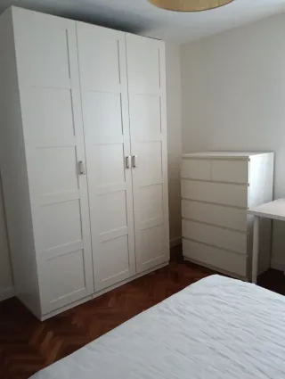 Alquilo habitación en piso compartido