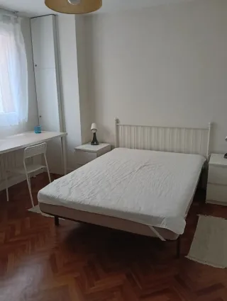 Alquilo habitación en piso compartido