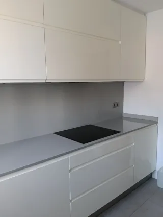 Alquilo habitación en piso compartido