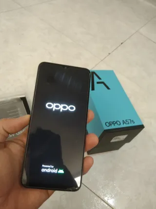Oppo A57s quasi nuovo