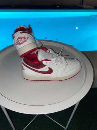 Nike Jordan 1 Low SE Rojo/Blanco