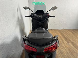 YAMAHA XMAX 125