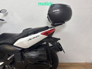 YAMAHA XMAX 400