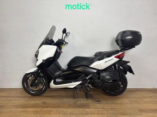 YAMAHA XMAX 400