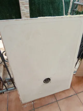 Plato de ducha silestone/beige.