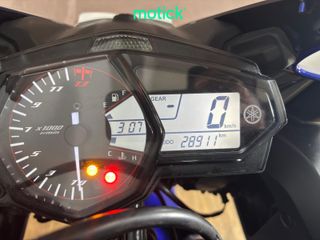 YAMAHA YZF R3