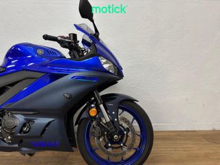 YAMAHA YZF R3