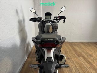 HONDA X-ADV 750 (A)