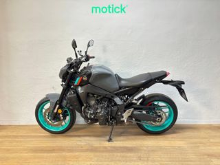 YAMAHA MT-09 (A2)