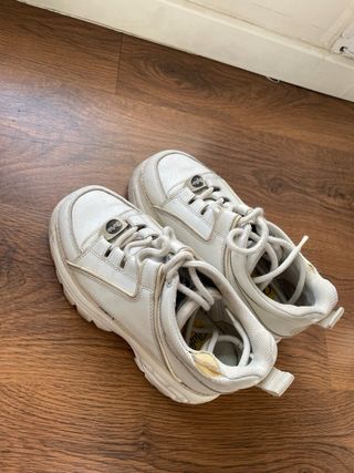 Zapatillas Buffalo blancas