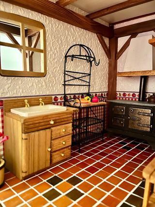 Casa de muñecas rústica