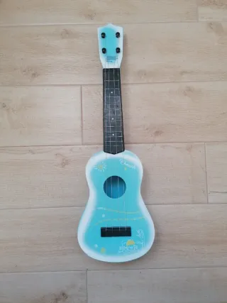 Guitarra infantil de juguete