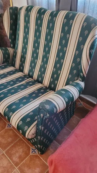 Sofá orejero 2 plazas tela