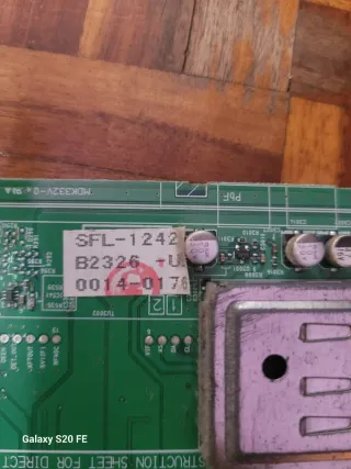 Placas JVC TV y altavoces