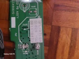 Placas JVC TV y altavoces