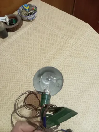 Lámpara antigua industrial