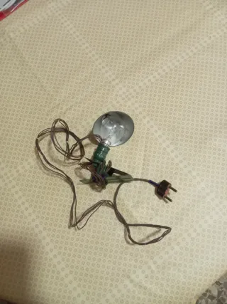 Lámpara antigua industrial