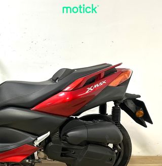 YAMAHA XMAX 125
