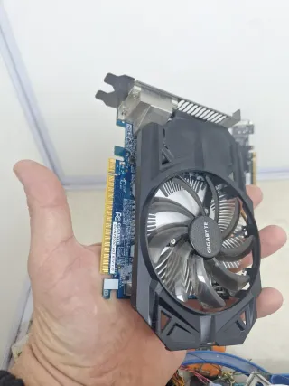 Tarjetas Gráficas Gigabyte y MSI