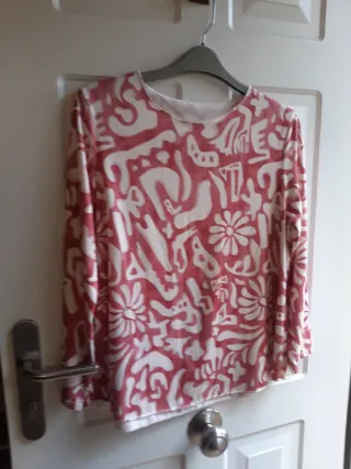 Jersey fino estampado rojo talla única