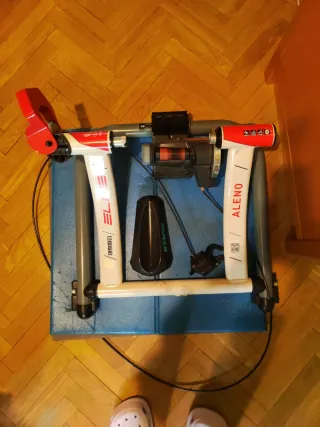 Bicicleta Felt ZW100 + Rodillo entrenamiento