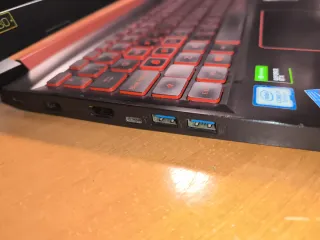 Acer Nitro AN515-54 Portátil Gaming