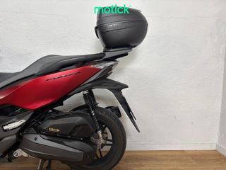 HONDA FORZA 125