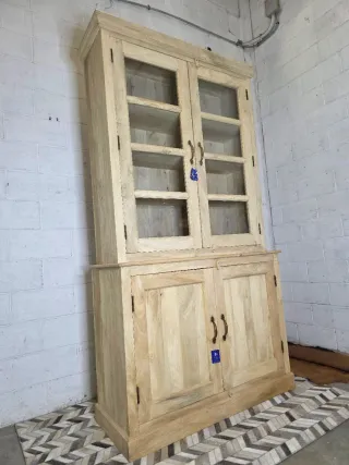 Vitrina alacena madera antigua tratada