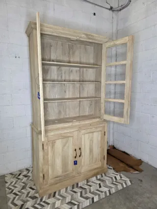 Vitrina alacena madera antigua tratada