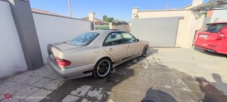 Mercedes-Benz Clase E 2001