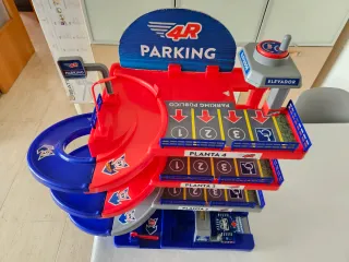 Parking juguete 4 plantas 4R con elevador