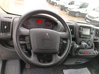 Peugeot Boxer 2.2 furgon L4H2 furgon 140cv