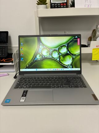 Lenovo IdeaPad 1 15IJL7 8GB RAM 256GB SSD