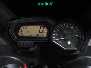 YAMAHA FZ6-S