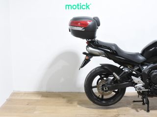 YAMAHA FZ6-S