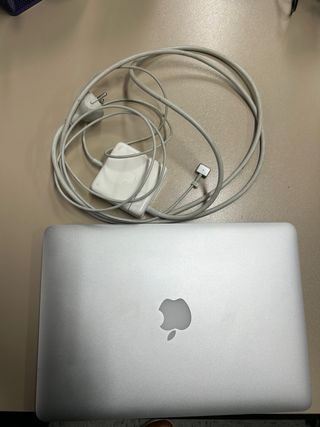 MacBook Pro Apple Plata