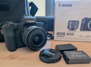 Cámara Canon EOS M50 Negra