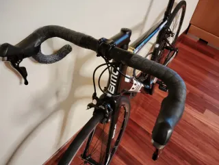 Bicicleta BMC GranFondo GF02